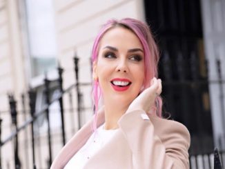 Hayley Forbes milliomos