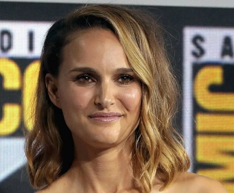ahl Natalie Portman 48470988352 cropped 1