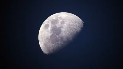 ahl moon 1527501 1280