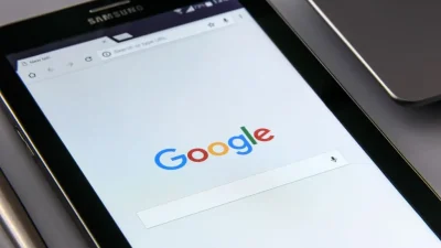 aokt hl google on your smartphone 1796337 1280