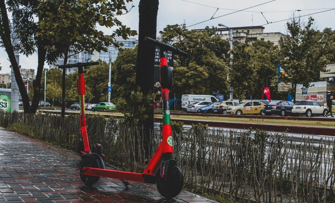 aapr elektromos roller akkumulator toltese helyesen