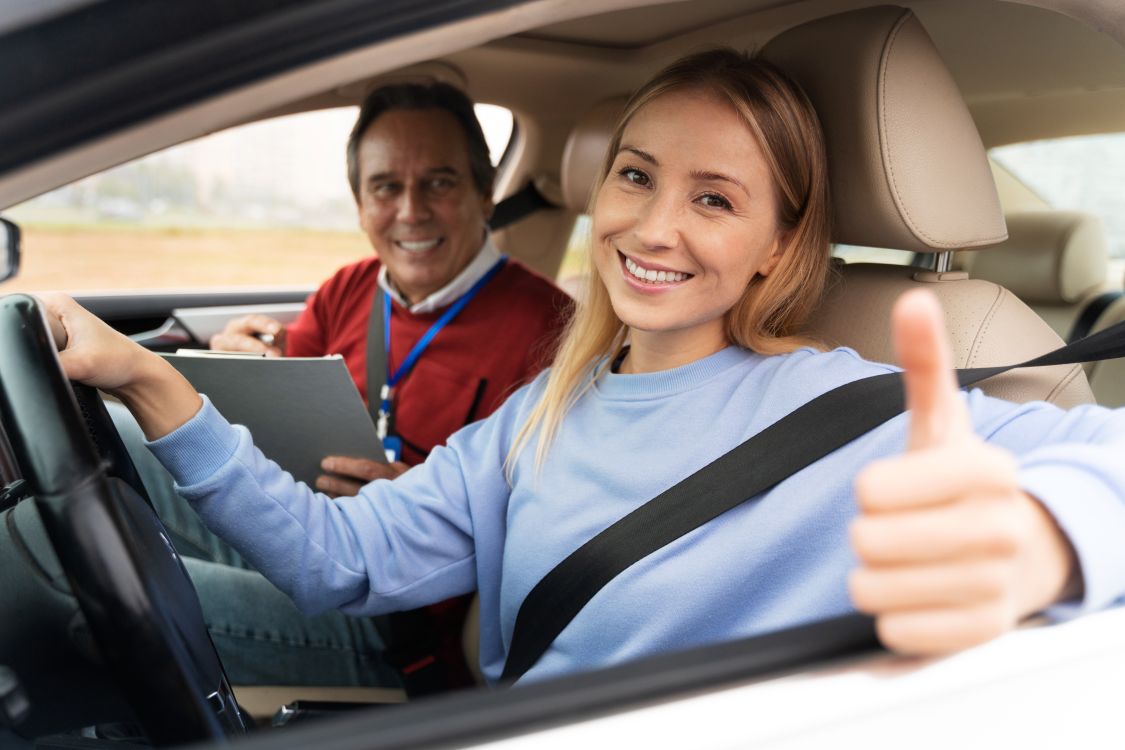 aapr woman male driving instructor driving test