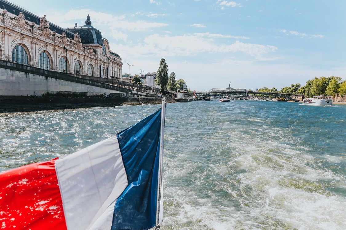 ahl pedroprovazio the seine river 4275721 1280